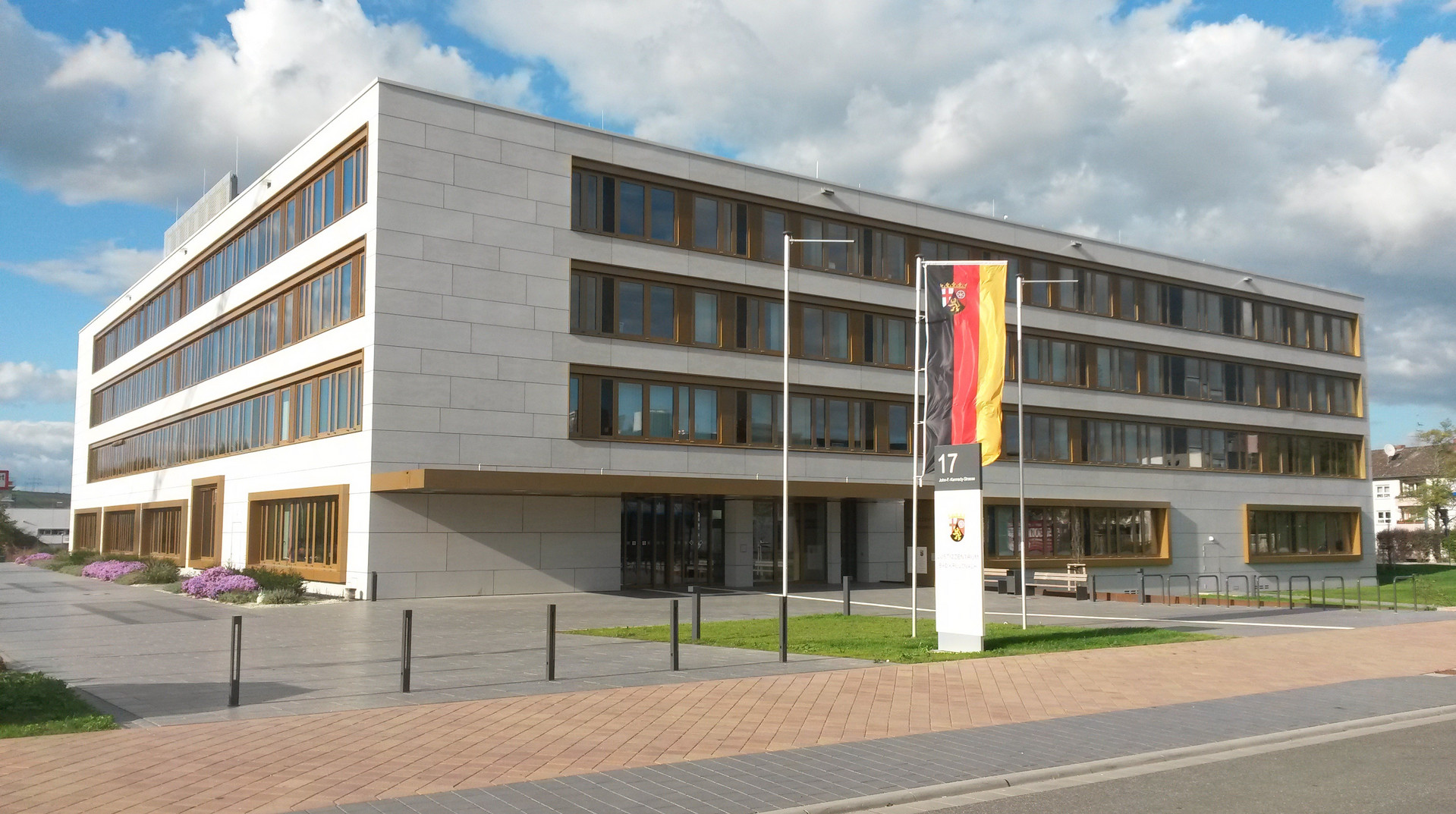 Außenansicht des Amtsgerichts Bad Keuznach